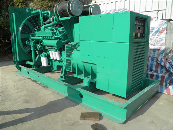 婺源出租发电机-进口柴油发电机组与国产柴油发电机组的区别